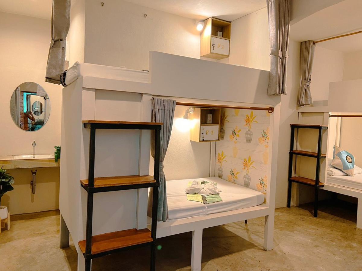 Pure Stay At Cnx Chiang Mai Exterior photo