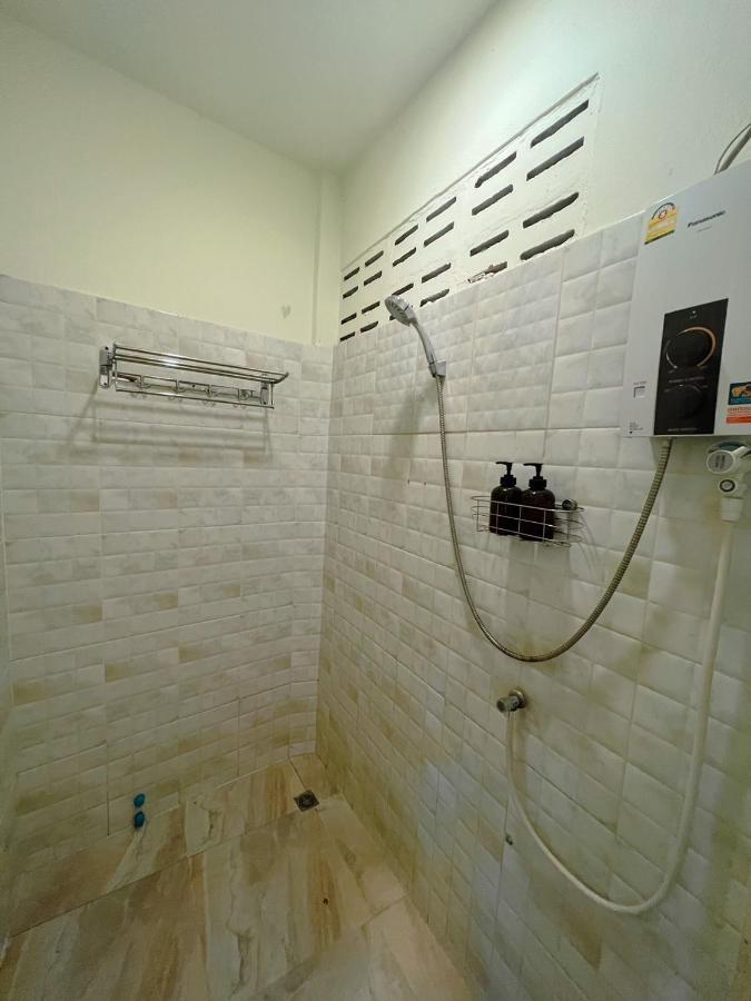 Pure Stay At Cnx Chiang Mai Exterior photo