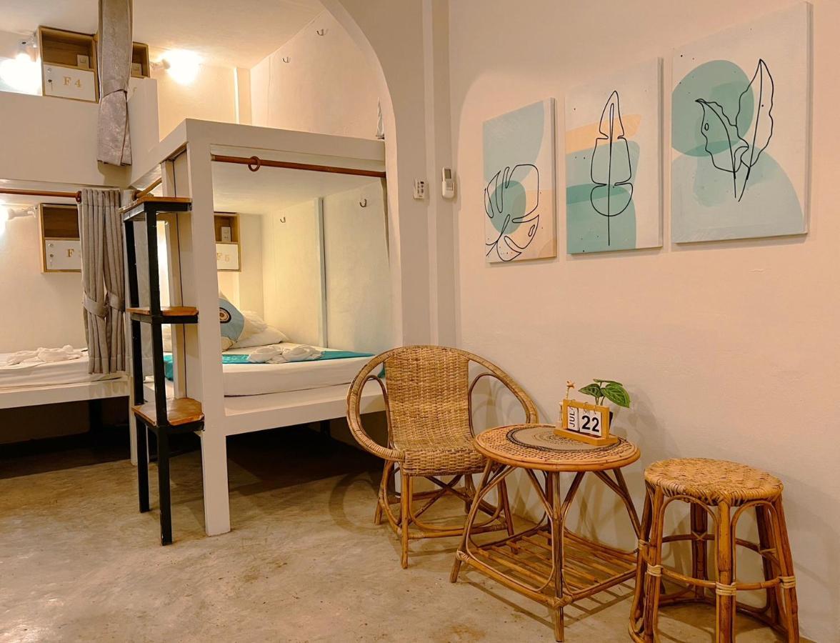 Pure Stay At Cnx Chiang Mai Exterior photo