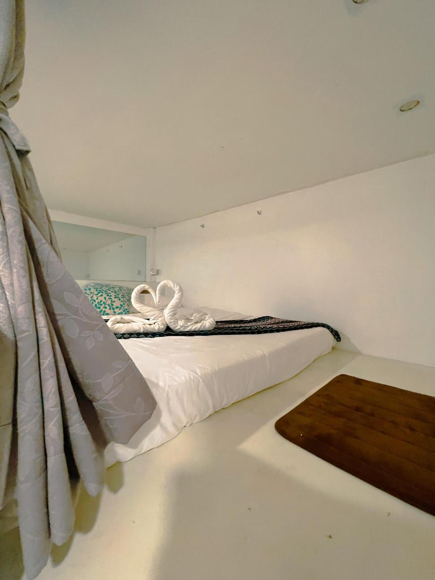 Pure Stay At Cnx Chiang Mai Exterior photo